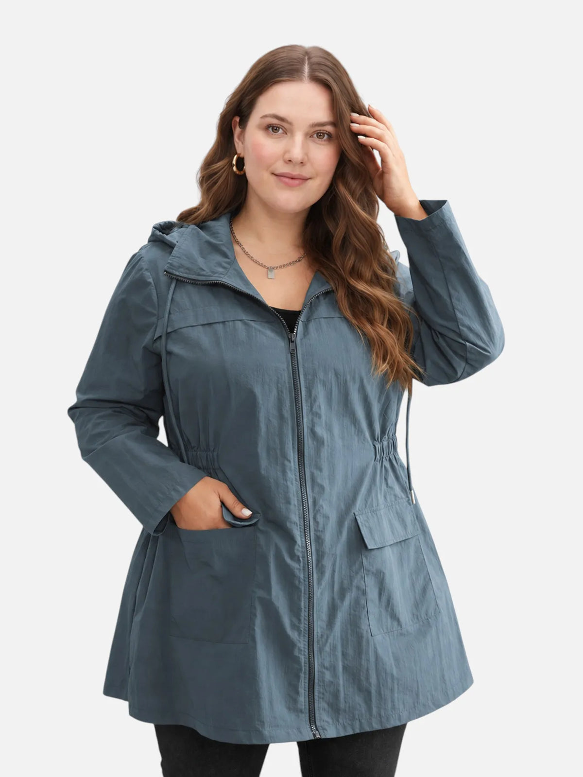 Wasserabweisende Kapuzenjacke in Rauchblau mit Tunnelzug, Vorderansicht